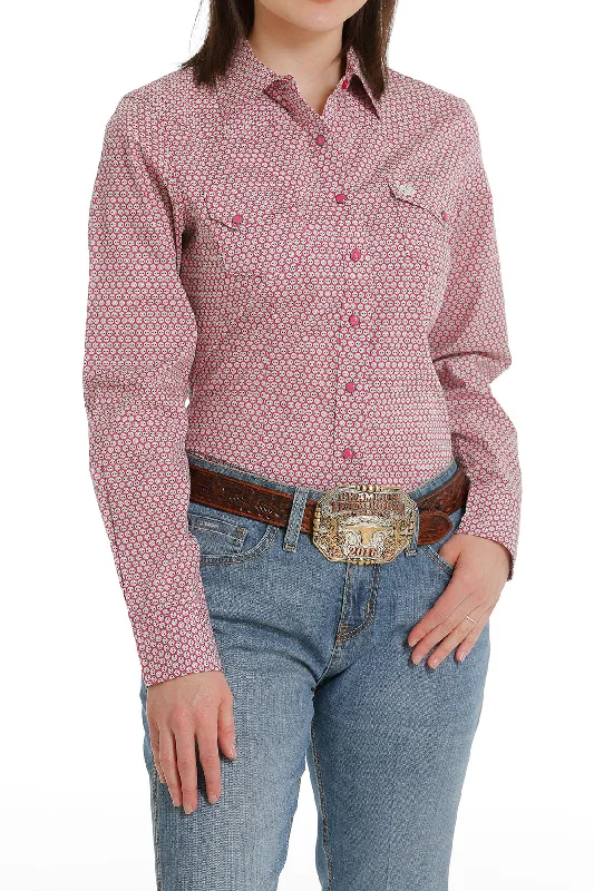 Cinch Women’s Pink Geo Print Shirt