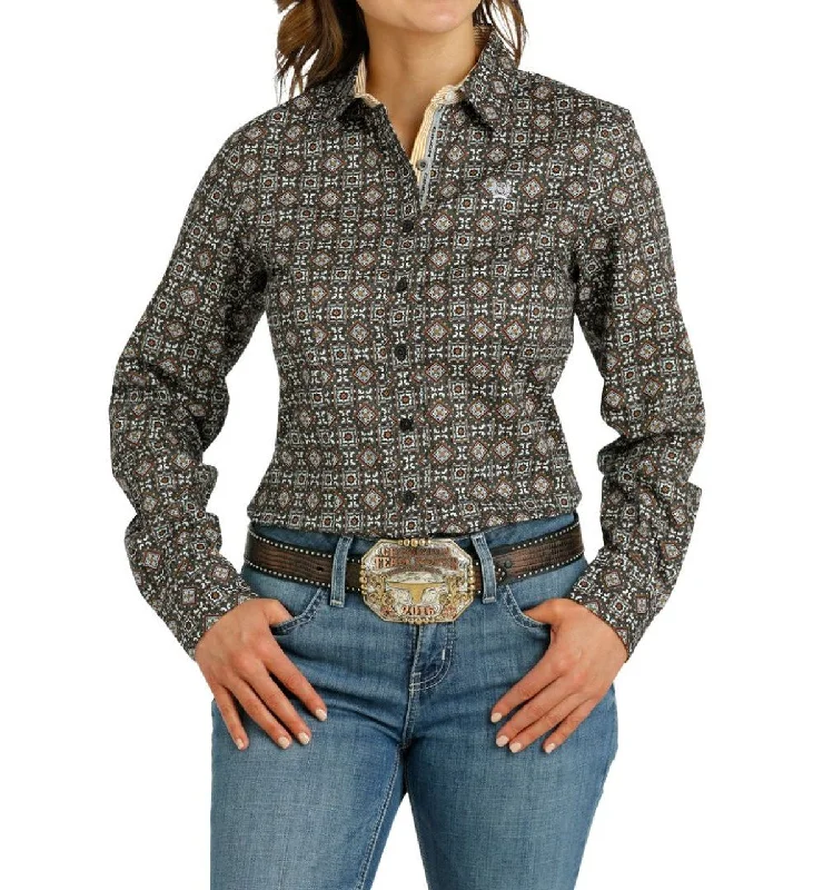 Cinch Women's Gray Medallion Print Shirt