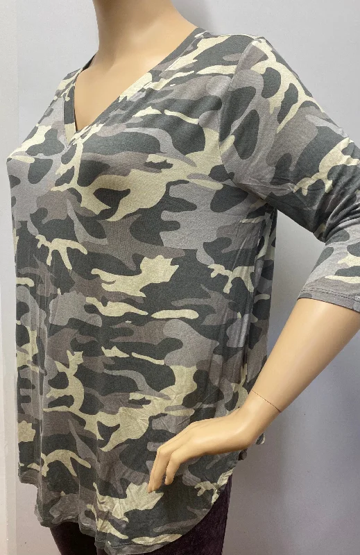 Plus Size Light Green V-Neck Camo top